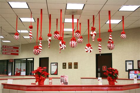 Office Xmas Decoration Ideas | The Cake Boutique