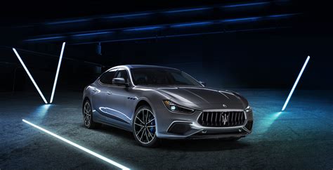 2021 Maserati Ghibli Hybrid Features 4-Cylinder Engine With e-Booster ...