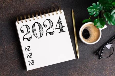 New Years 2024 Resolutions - Abby Linnea