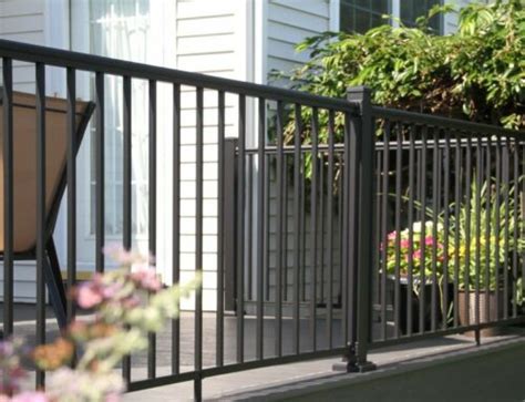 Five Reasons Every Homeowner Should Install Aluminum Railing