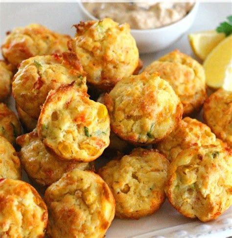 15 Easy To Make Finger Food Recipes (With images) | Crab appetizer ...