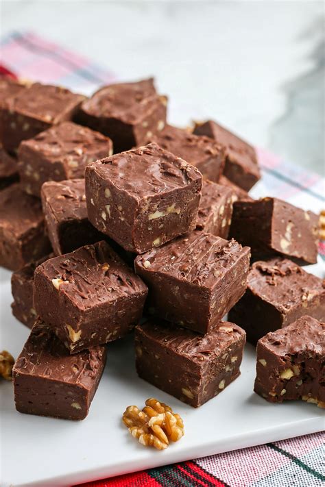 Easy Chocolate Fudge Recipe - Easy Budget Recipes