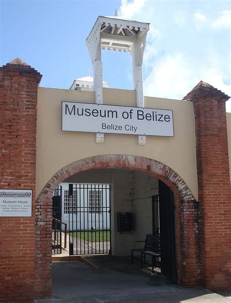 Pioneer Bookworm, life in Belize: a visit to the museum of belize