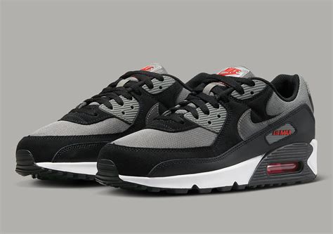 Nike Air Max 90 Black Grey Red FD0664-001 | SneakerNews.com