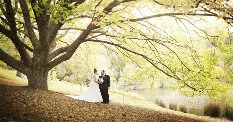 Mt Lofty Botanic Gardens Wedding - Carlee & Chris - SvenStudios