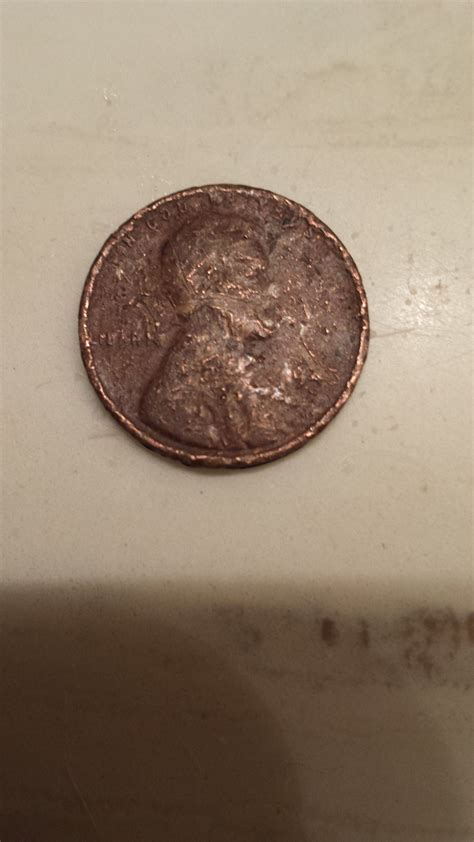 Possible 1943 copper penny — Collectors Universe