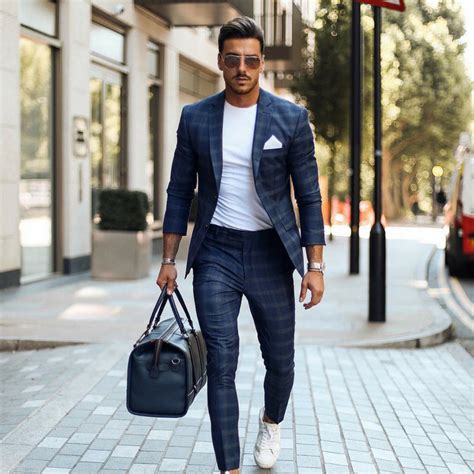 9 Business Casual Outfits For Men