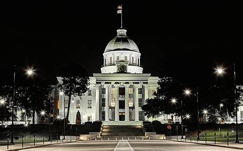 Alabama State Capitol Building Photograph by JC Findley | Fine Art America