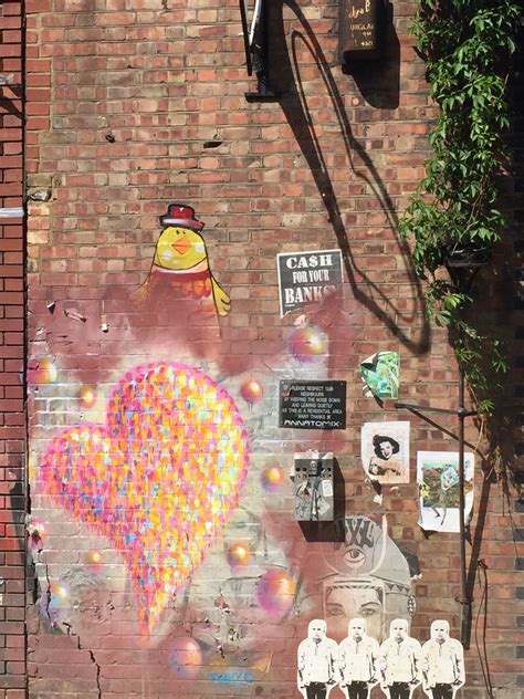 East London Street Art - Shoreditch - Heart - Brick Wall | Street art ...