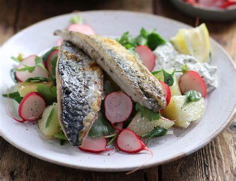 Crispy Pan Fried Mackerel with Wild Sea Purslane Recipe | Abel & Cole