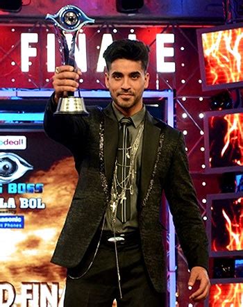 Chat@2: Catch Bigg Boss 8 winner Gautam Gulati, right here! - Rediff ...