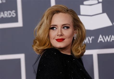 Adele binnen paar weken al 6,5 kilo afgevallen | Foto | AD.nl