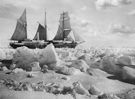 Image of the Day: The Endurance - The Sounding Line