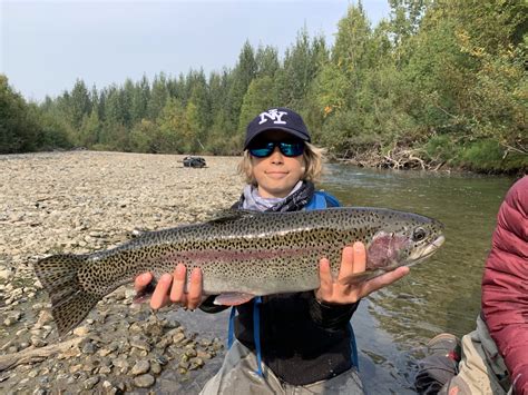 Anglers Seek Alaska Rainbow Trout - Talaheim Lodge