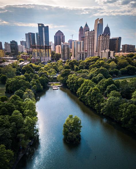 all subreddits | Atlanta skyline, Atlanta georgia downtown, Atlanta ...