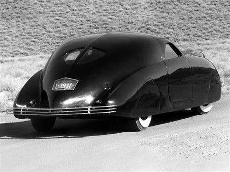 A Look Back at the Phantom Corsair, the Wild Concept Car You Never Knew ...