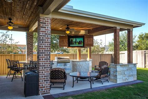 Backyard Awning: Outdoor Covered Patio Attached To House