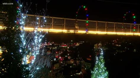 Check out the SkyBridge in Gatlinburg all lit up for Christmas ...