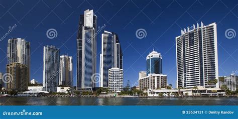 Surfers Paradise skyline stock image. Image of tall, travel - 33634131