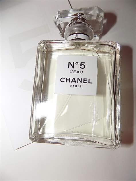 The Beauty Alchemist: Chanel No 5 L'Eau