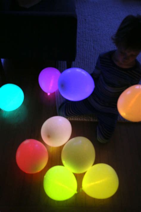 DIY Glow stick balloons - Say Yes