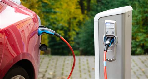 A Quick 4-Step Guide to Home EV Charging Stations