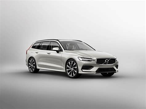 Volvo V60 B4 2024 - Elsa Suzanne