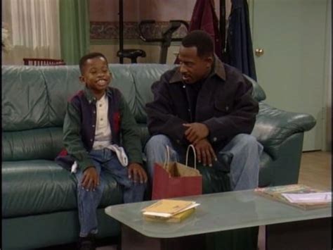 "Martin" Momma's Baby, Martin's Maybe (TV Episode 1994) - IMDb