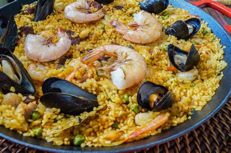 Paella Valenciana — Rezepte Suchen