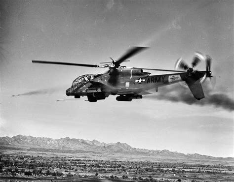 Lockheed AH-56 Cheyenne attack helicopter - GIF - HomemadeTools.net