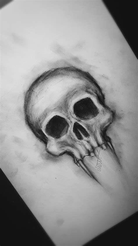 Realistic Abnormal Skull Drawing in Charcoal | Skull drawing sketches ...