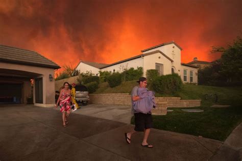 Fotos: Incendio forestal en Santa Clarita, California | Internacional ...