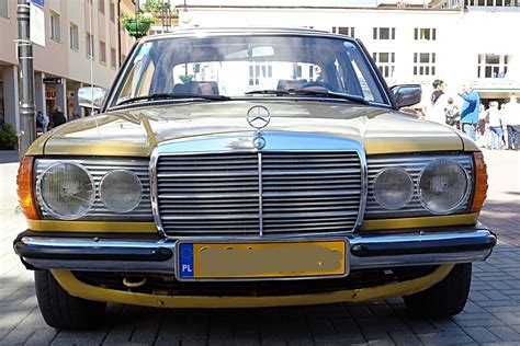 Mercedes-Benz W123 1975 - 1985 Specs and Technical Data, Fuel ...