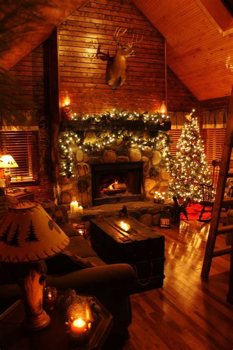 99 Inspiring Rustic Christmas Fireplace Ideas To Makes Your Home Warmer ...