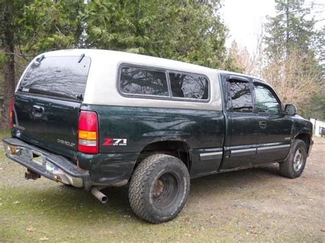 1999-2007chevy silverado short bed camper shell, gold with key ...