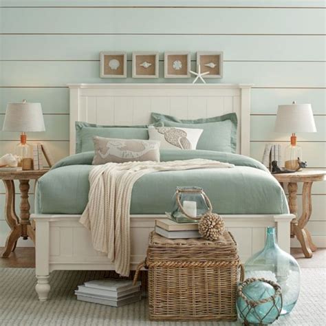 9 Beach House Decor Ideas to Make You Dream About Springtime