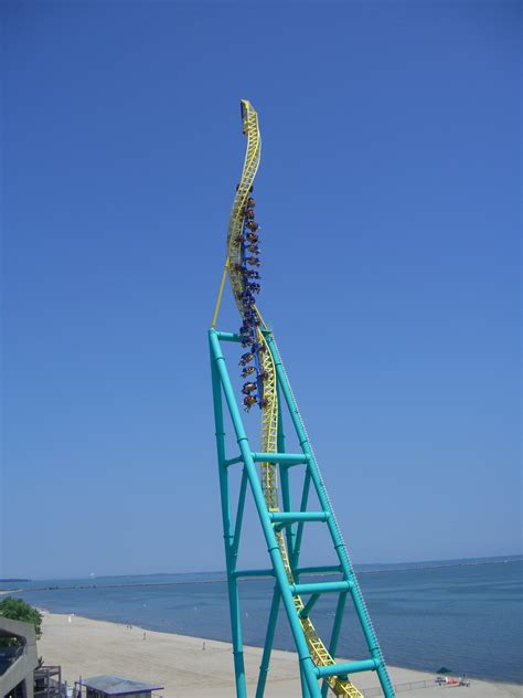 Wicked Twister - Rollercoasters Photo (33511039) - Fanpop