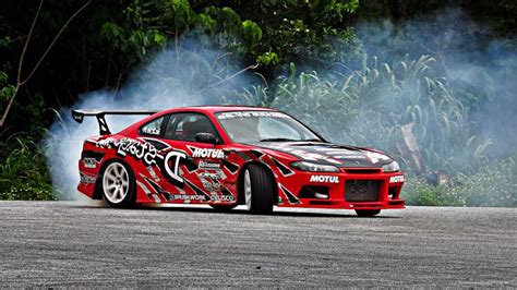 What Makes The Nissan Silvia A Great Drift Car? - JDM Export