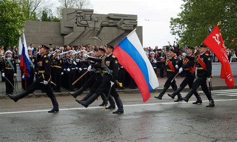 Russia marks Victory Day - Multimedia - DAWN.COM