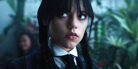 Tim Burton Explains Why Jenna Ortega Is The Perfect Wednesday Addams ...