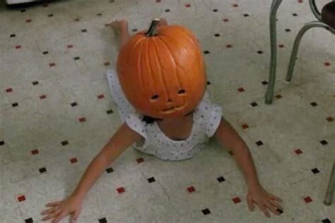 8 Pumpkin Carving Fails That Are Beyond Hilarious, So Happy Halloween