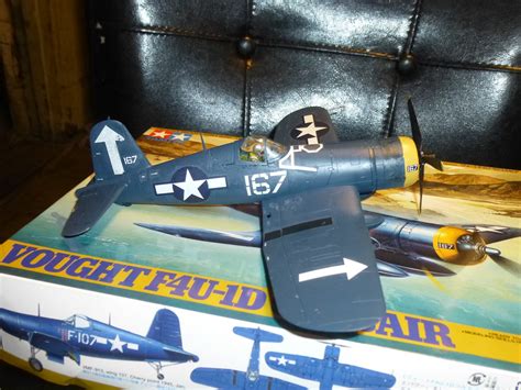 Vought F4U-1D Corsair Fighter Aircraft -- Plastic Model Airplane Kit ...