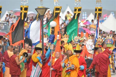 History of Buddhism in Mongolia > Mongolia Travel Guide