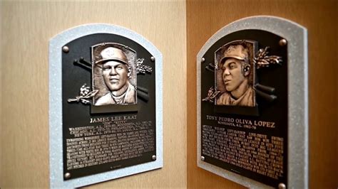 The story behind making the plaques at the National Baseball Hall of ...