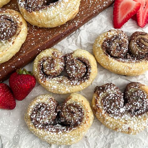 Nutella Puff Pastry Recipe | Modernmealmakeover.com