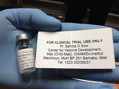 Ebola virus outbreak: First person to be given possible vaccine in ...