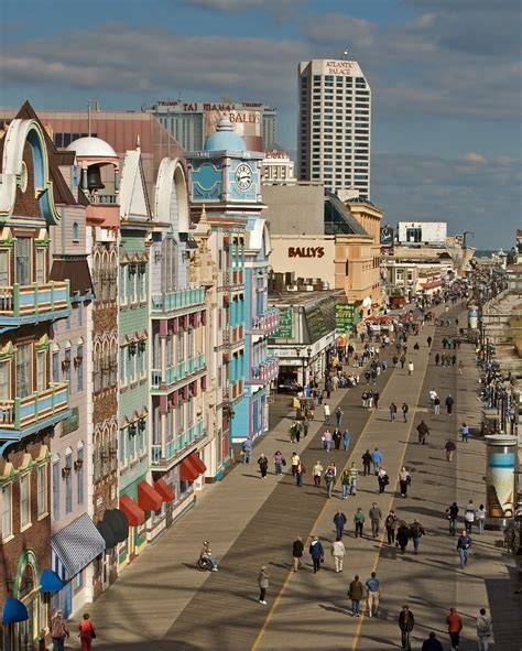 Atlantic City Boardwalk: A Stroll On the Wooden Way is Steeped in History