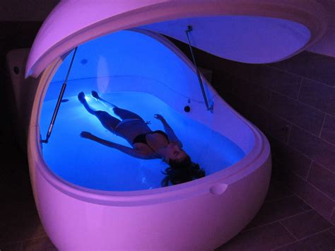 Effortlessly float in a float tank with 1,000 lbs of Epsom salt and 94 ...