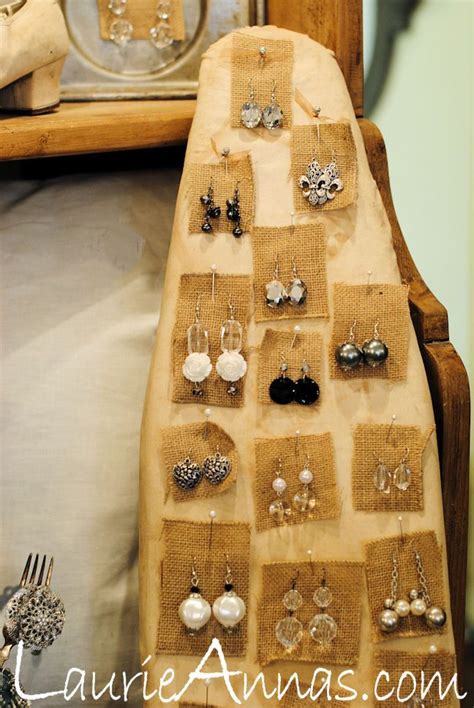 Jewerly displays, Jewellery display, Craft booth displays