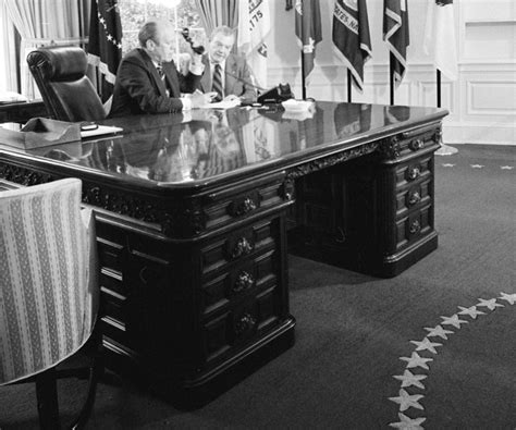 The Six Oval Office Desks: Used by Presidents Donald Trump, Barack ...